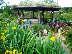 circle june round house