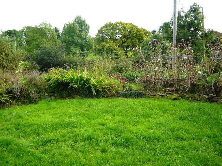 september-garden-125