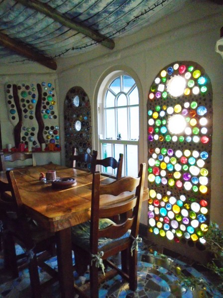 glassbottle wall 033