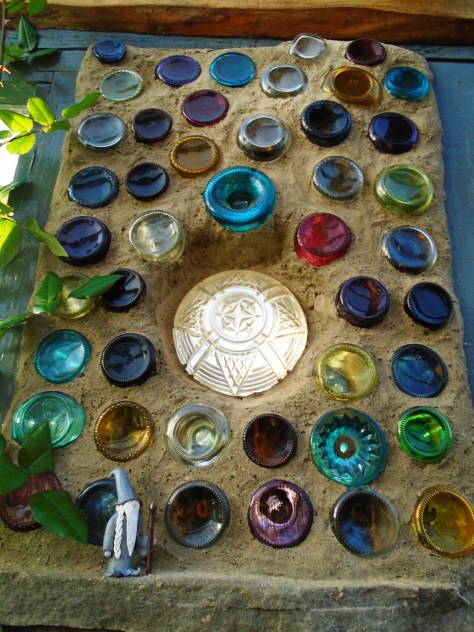 glassbottle wall 039