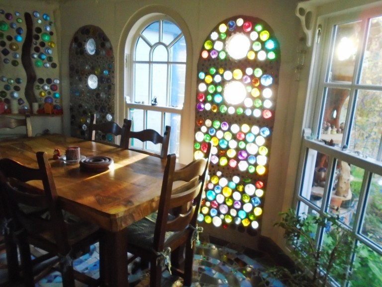 glassbottle wall 055